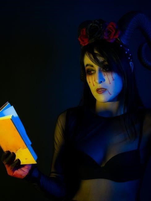 a demons guide to wooing a witch